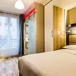 District Republique Hotel