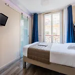 Hotel District Republique 2*