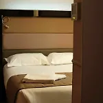 Hotel District Republique Paris