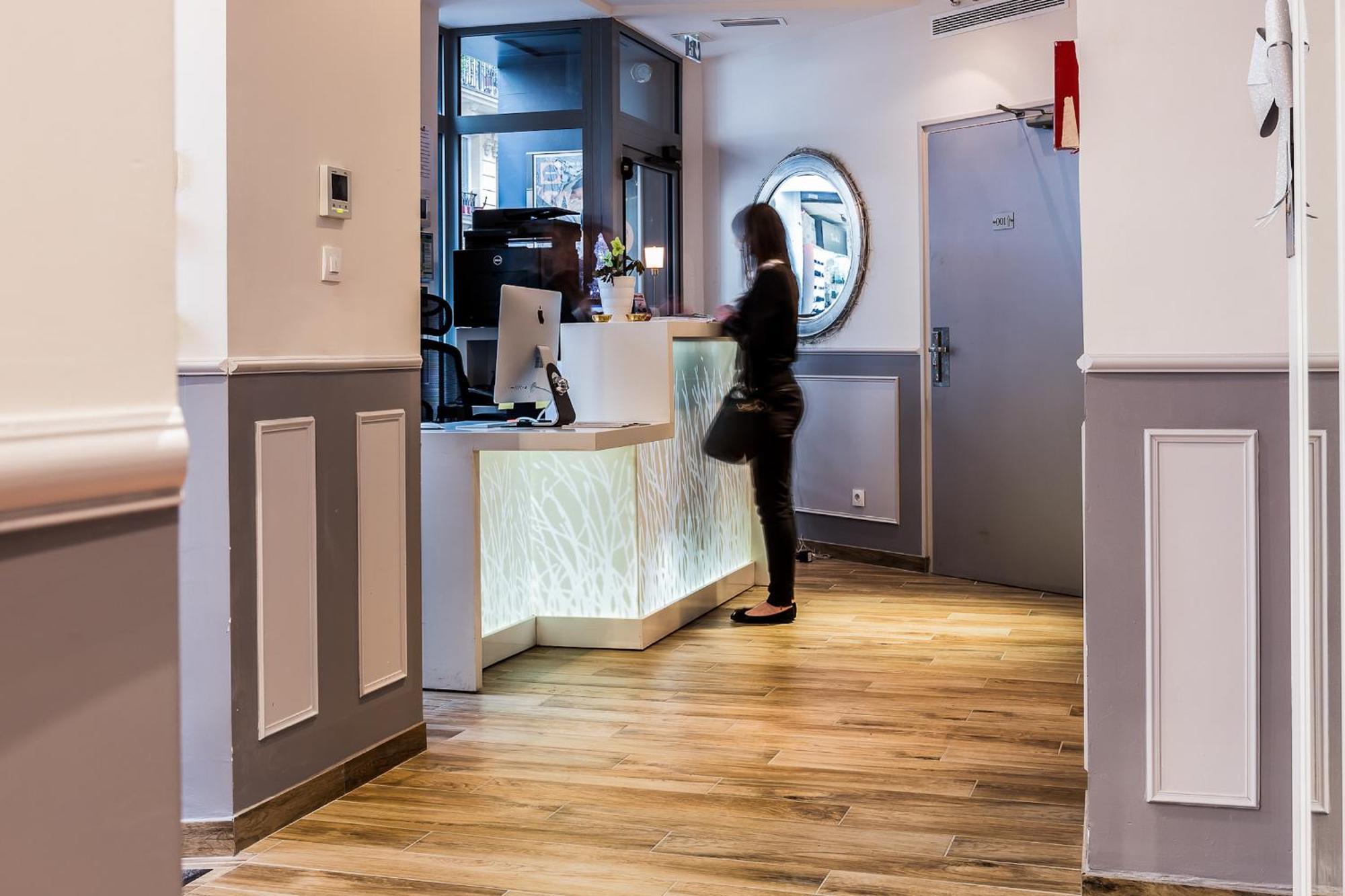 District Republique Hotel